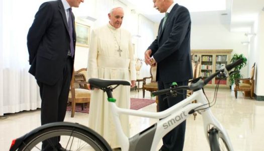 E-Bike von smart für Papst Franziskus