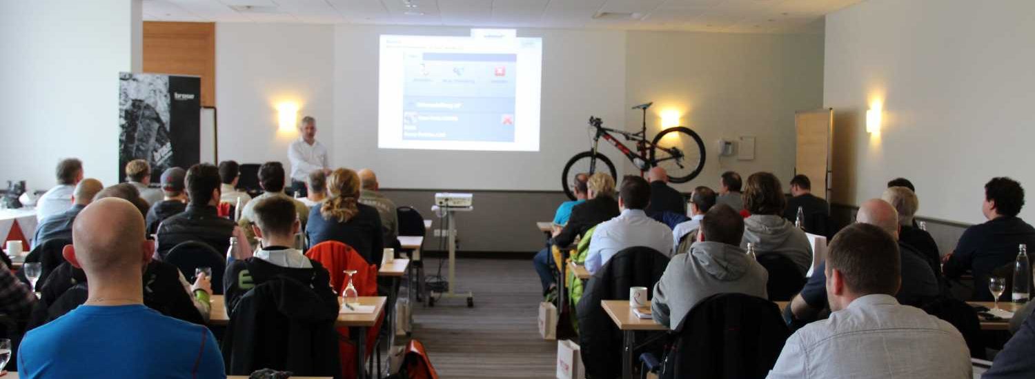 E-Bike Experts Tour 2016