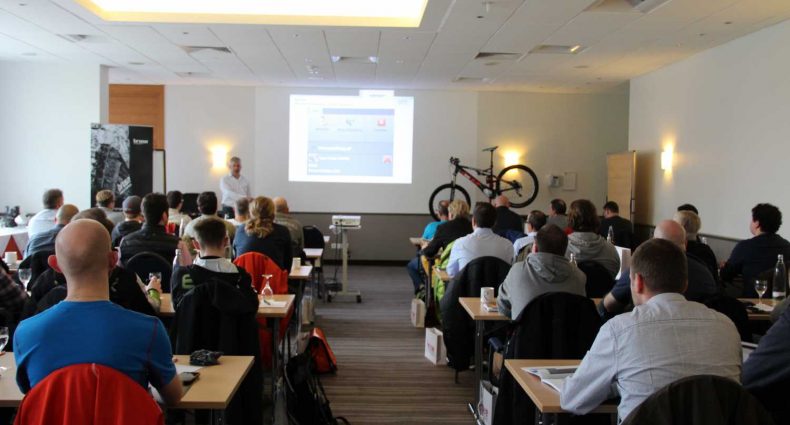 E-Bike Experts Tour 2016