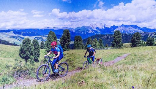 Buch-Review: “Die schönsten E-MTB-Touren in den Alpen”