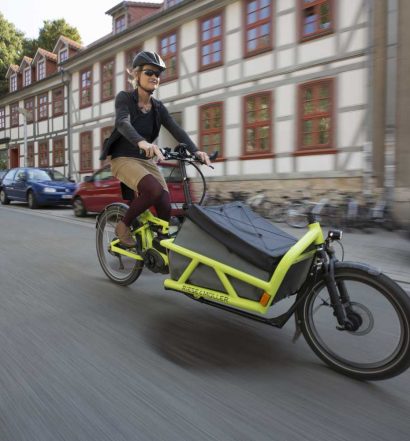 Politikerin übt Verkehrswende per E-Lastenrad