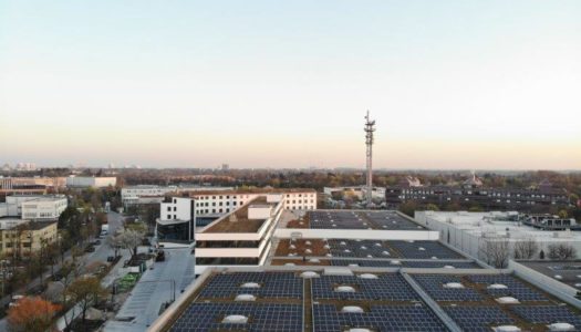 Münchner E-Bike-Flotte von Jump erhält Ökostrom aus größter innerstädtischer Photovoltaikanlage