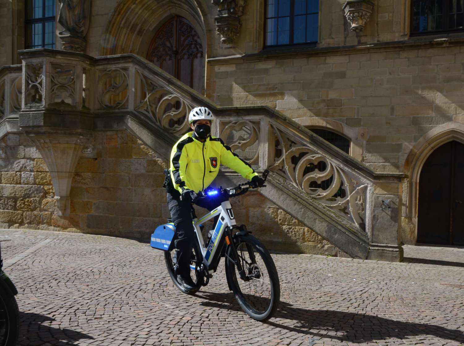 Blaulicht und Sirene für E-Bikes der Stadtpolizei - TOP ONLINE