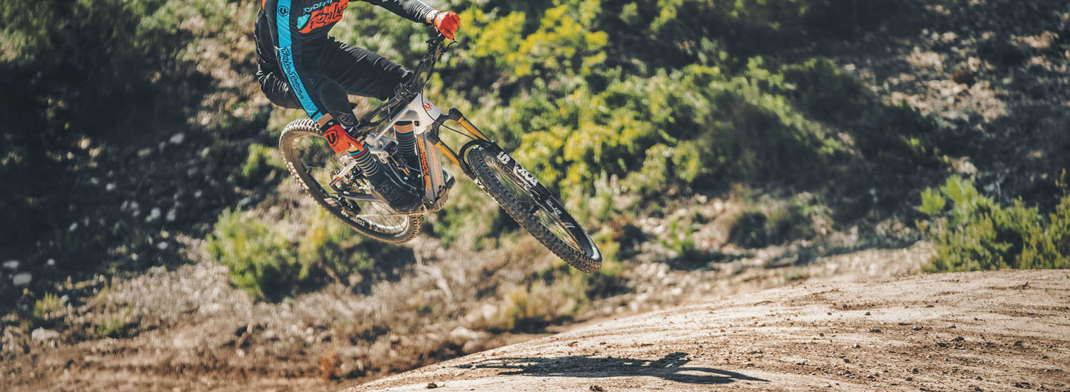 Mondraker und Troy Lee Designs 2021 Kollektion
