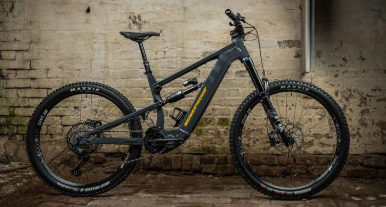 Nukeproof Megawatt 2022