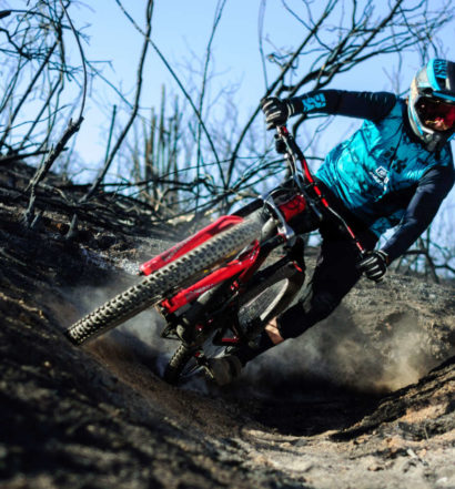 iXS Xult DH 2022