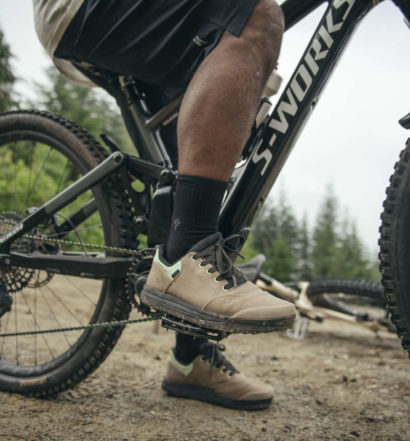 Specialized 2FO Roost Canvas 2022