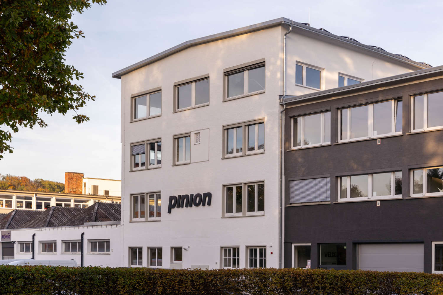 Pinion HQ