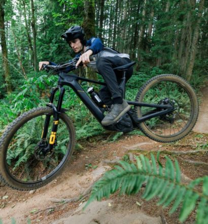 Crestline E-MTB 2023
