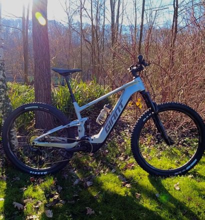Giant Stance E+ Pro 0 2023 Test
