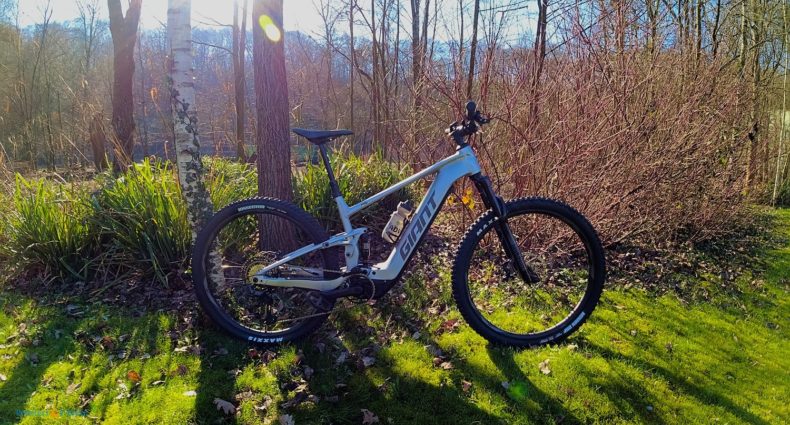 Giant Stance E+ Pro 0 2023 Test