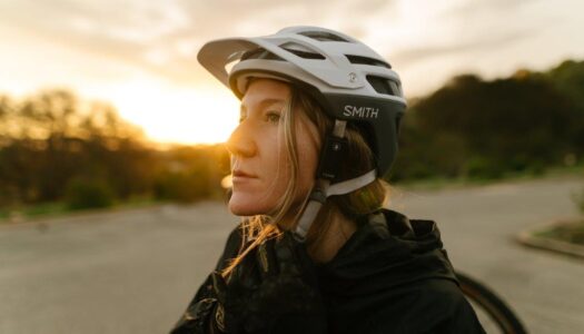ALECK lanciert PUNKS, das erste drahtlose Audio- und Kommunikationssystem für Radfahrer
