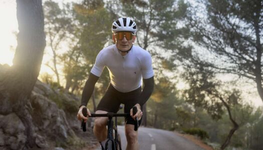 Die neue uvex pace stage CV Sportbrille – sportlicher Look für Bike-Fans