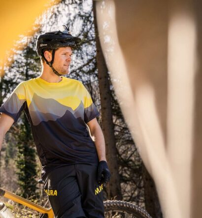 Magura Merch 2024