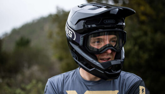 ABUS wird offizieller Partner der Enduro One Rennserie