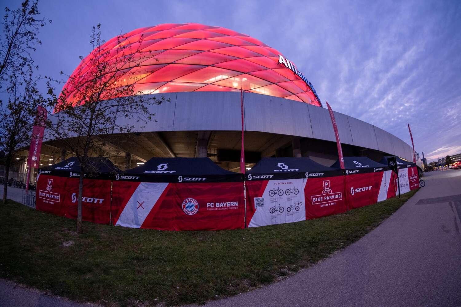 SCOTT Bike Parking FC Bayern München 2024