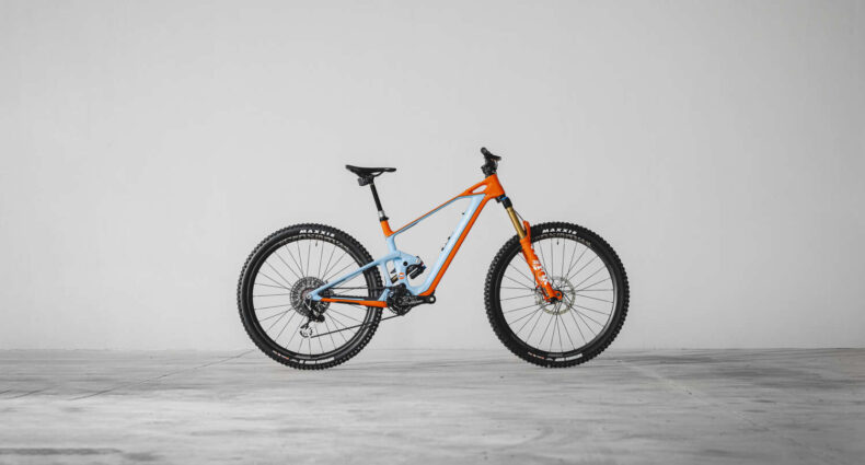 Mondraker Neat Unlimited Gulf Edition 2024