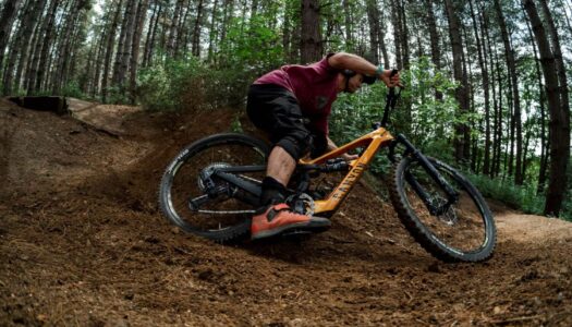 Canyon 2025 – neues Spectral:ONfly Light-E-MTB richtet sich an Shredder