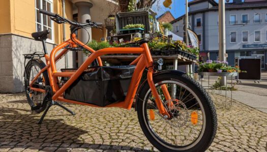 Lastenrad FINN 2.0 – der Begleiter für Familien auf Spätsommer-Tour