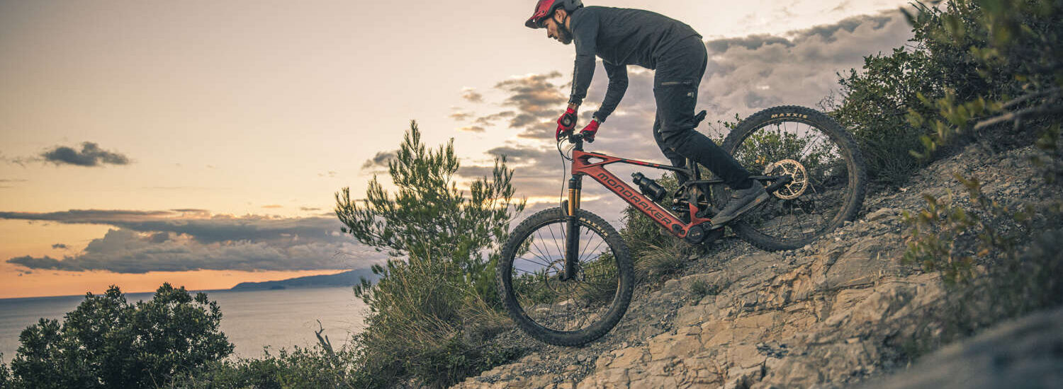 Mondraker Crafty Carbon 2025