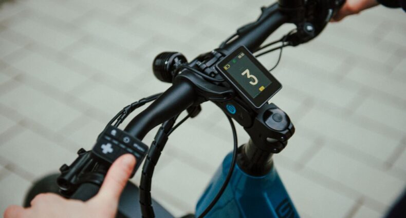 neodrives simplyDisplay 2025