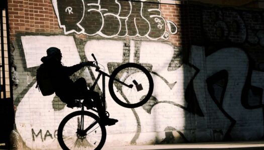 Chrome Industries feiert 30 Jahre mit neuen Farben für die urbane Mobilität