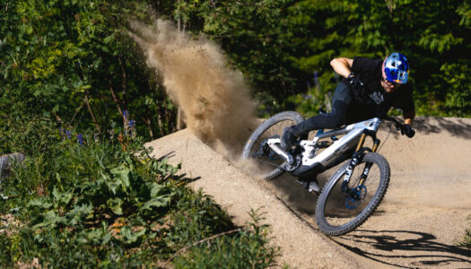 YT Industries 2026 – mit der neuen Decoy E-Enduro und 180 mm zurück zur Jagd