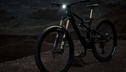 Der E-Bike-Innovator Avinox ergänzt sein Ökosystem um das neue Avinox-Frontlicht Der E-Bike-Innovator Avinox ergänzt sein Ökosystem um das neue Avinox-Frontlicht