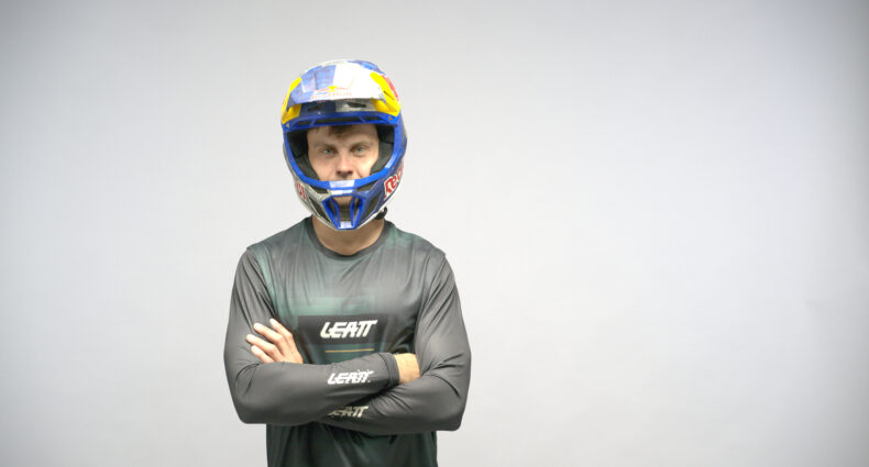 Szymon Godziek Signature Ride Kit