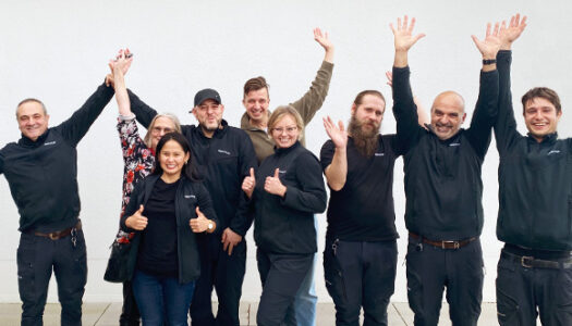 Dritter Jahrgang schließt Ausbildung zum Fahrradmonteur bei Riese & Müller ab