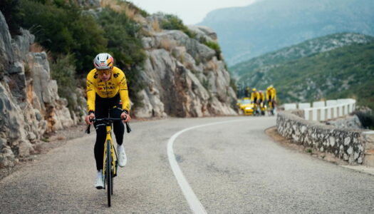 CamelBak steigt mit Team Visma | Lease a Bike in den WorldTour-Radsport ein