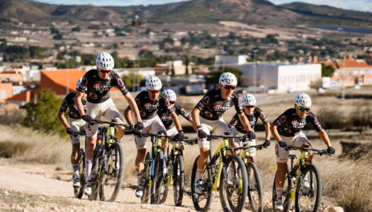 Gobik zeigt neues Factory-Team-Kit 2026 mit künstlerischem Ansatz