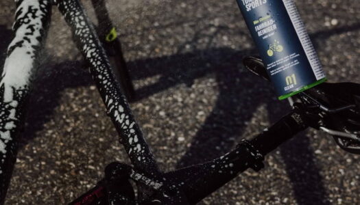 Tunap Sports liefert den Fahrradreiniger nun in einer 750 ml Recyclingflasche