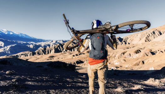Der Deuter Attack Atherton Limited Edition ist ein Rucksack mit Profi-Technologie für Mountainbiker