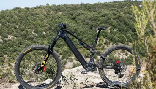 EIROS EMPOR-E: Full-Power-eMTB mit 18,5 Kilogramm